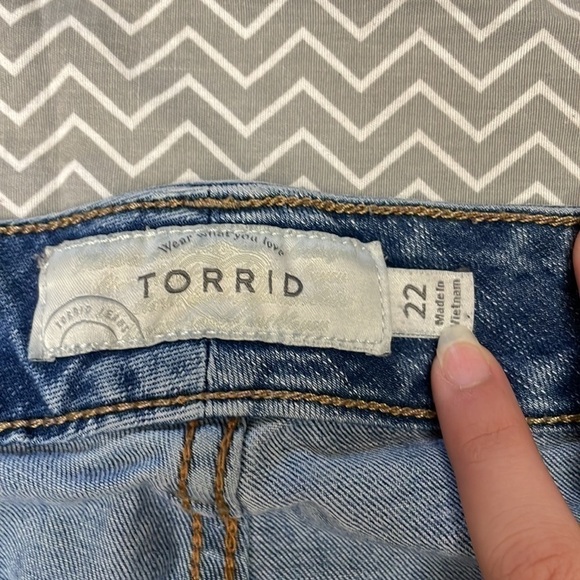 Torrid denim jeans - Picture 3 of 8